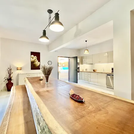 Trousas With Private Pool By Dadovillas Villa