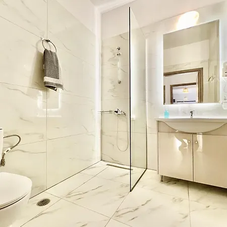 Trousas With Private Pool By Dadovillas Kassiopi