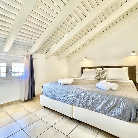 Villa Trousas With Private Pool By Dadovillas