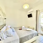 빌라 Trousas With Private Pool By Dadovillas *