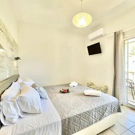 Βίλα Trousas With Private Pool By Dadovillas *